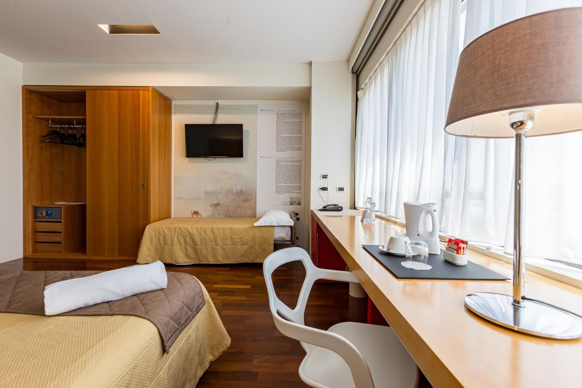 New Ipoint Hotel سان جوفانّي إن بيرْس المظهر الخارجي الصورة